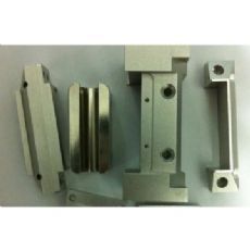 五金弹片 现代工业中不可或缺的精密弹性元件